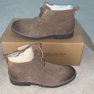 Mens Born Shoes Taupe Suede Chukka Boots Size 9.5
